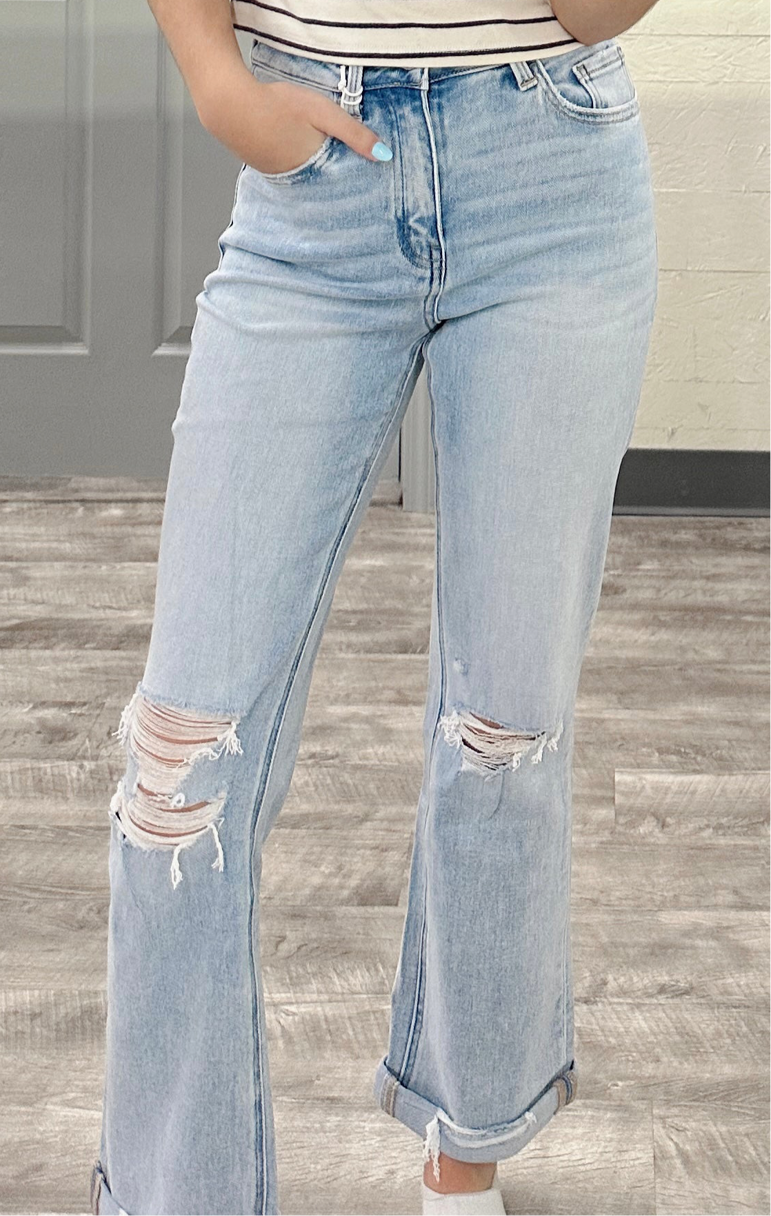 High Waisted Cuffed Jeans