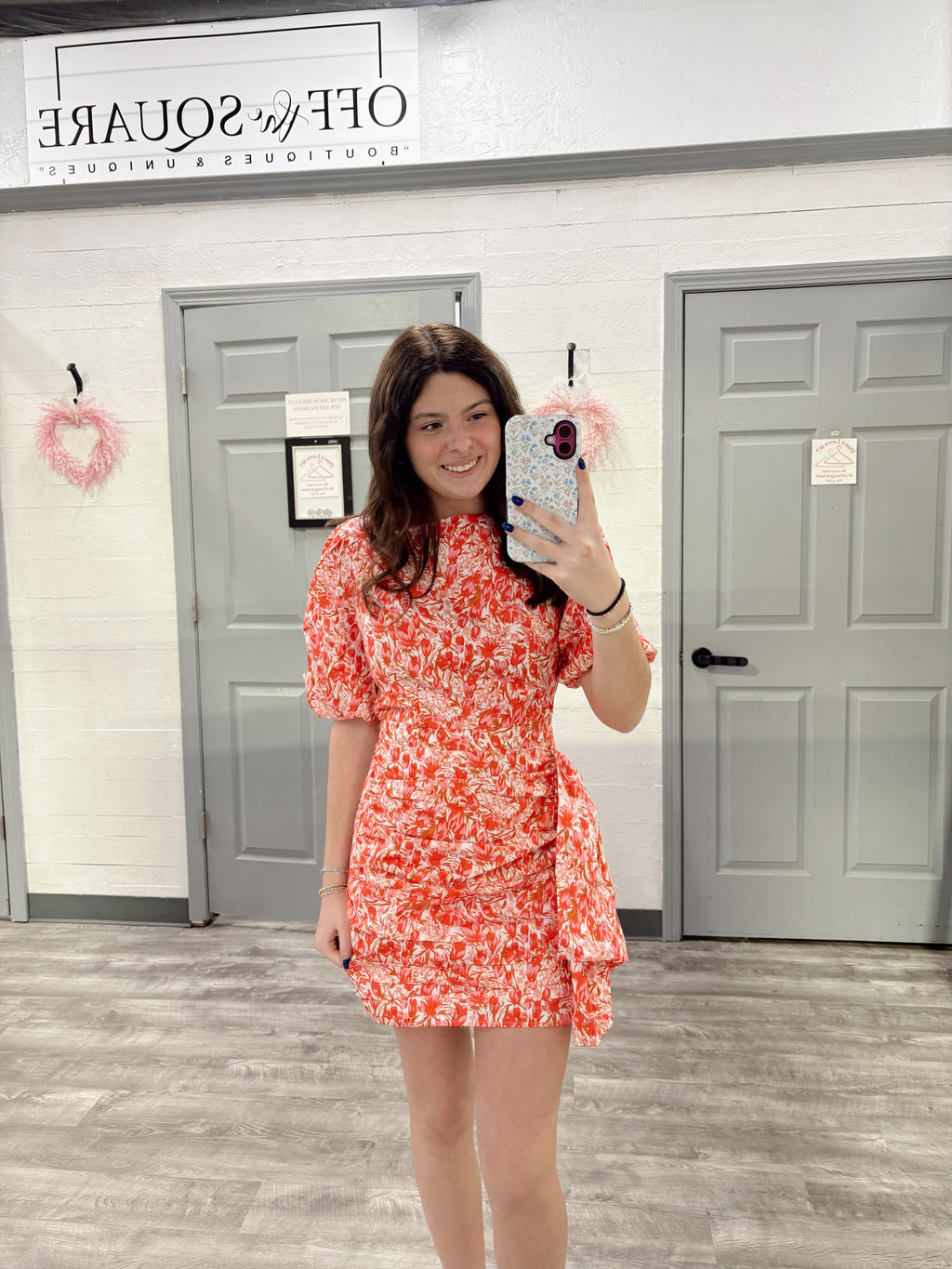 Ruched Floral Puff Sleeve Dress ￼