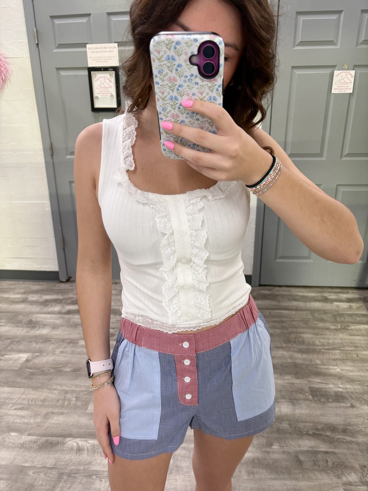 Sleeveless Ribbed Top w Lace Detail