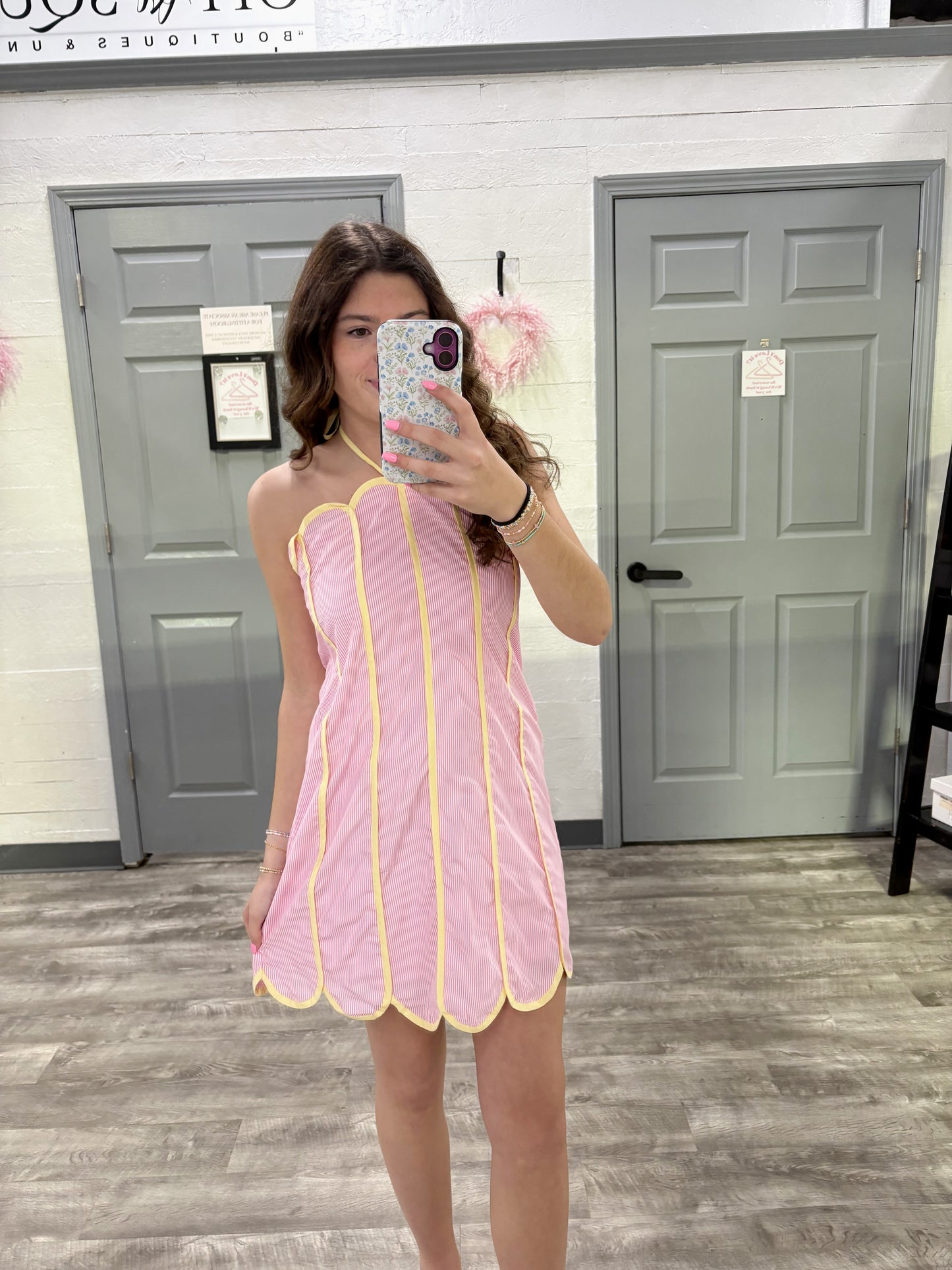 Contrast Piping Halter Mini