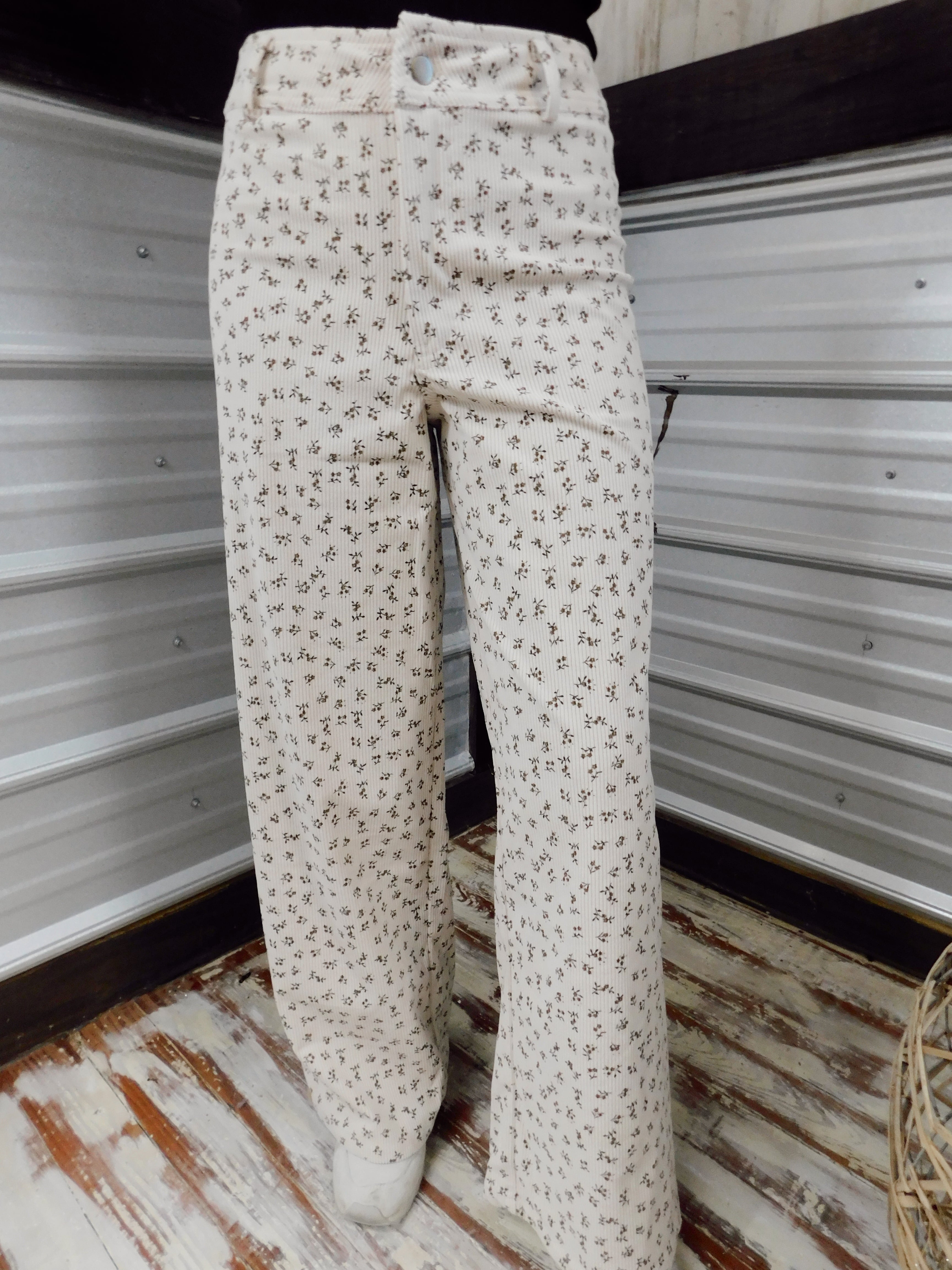 Floral Detailed Corduroy Pant
